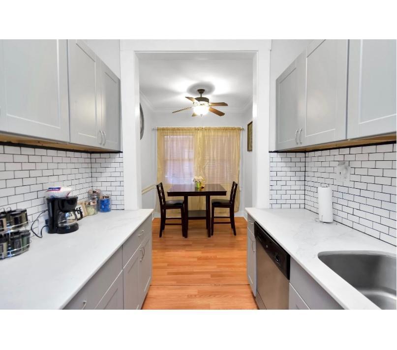 Cozy Downtown Studio By Toyota Center Houston Extérieur photo
